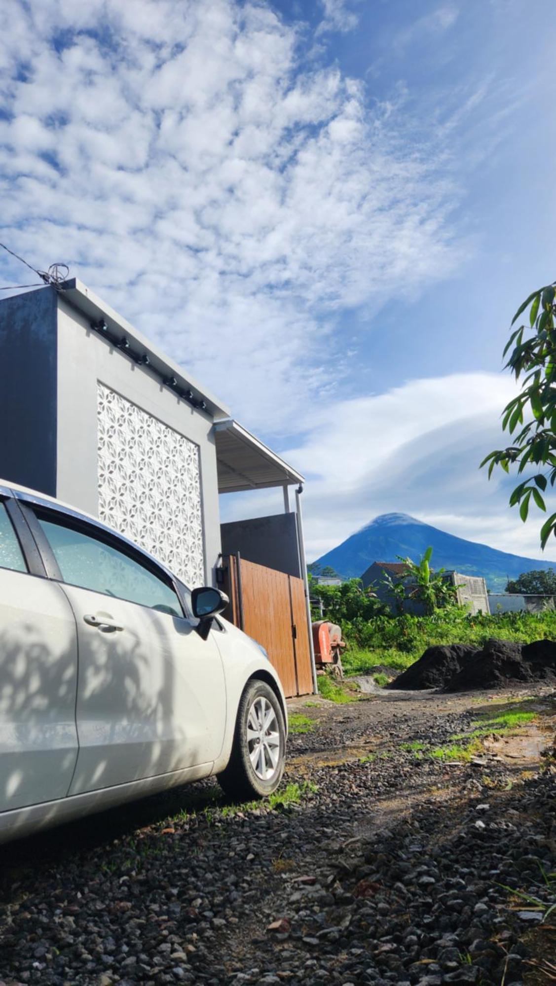 Damitsa Homestay Syariah Wonosobo Buitenkant foto