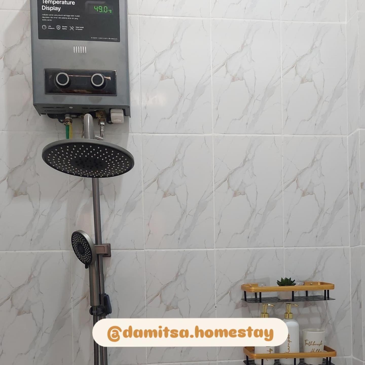 Damitsa Homestay Syariah Wonosobo Buitenkant foto